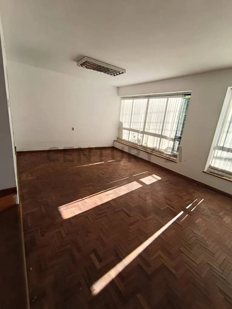 Foto 11 de Casa Comercial en Alquiler en Sopocachi | 490 M² | Bs 25.000