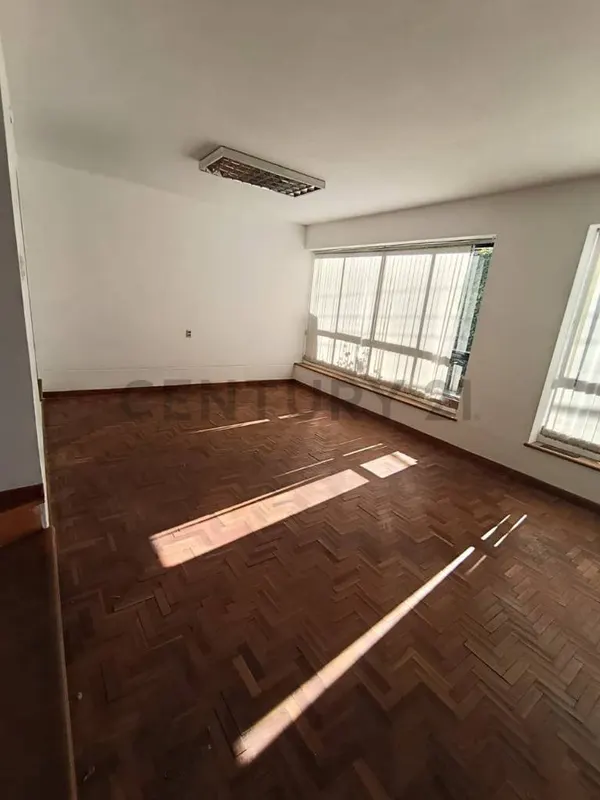 Foto 11 de Casa Comercial en Alquiler en Sopocachi | 490 M² | Bs 25.000