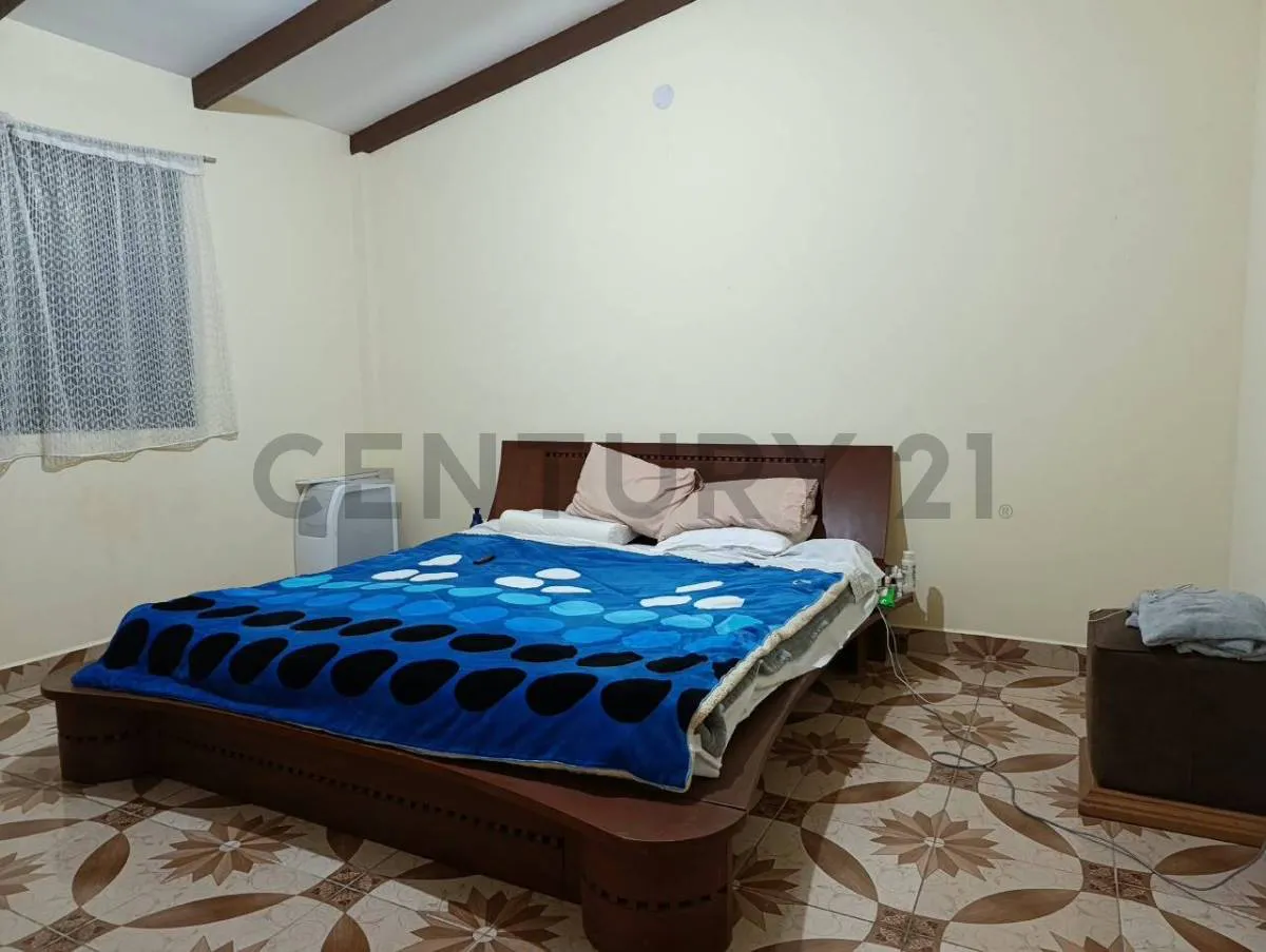 Foto 3 de Casa en Venta en Aiquile! 300 M² + Garaje para 2 Vehículos