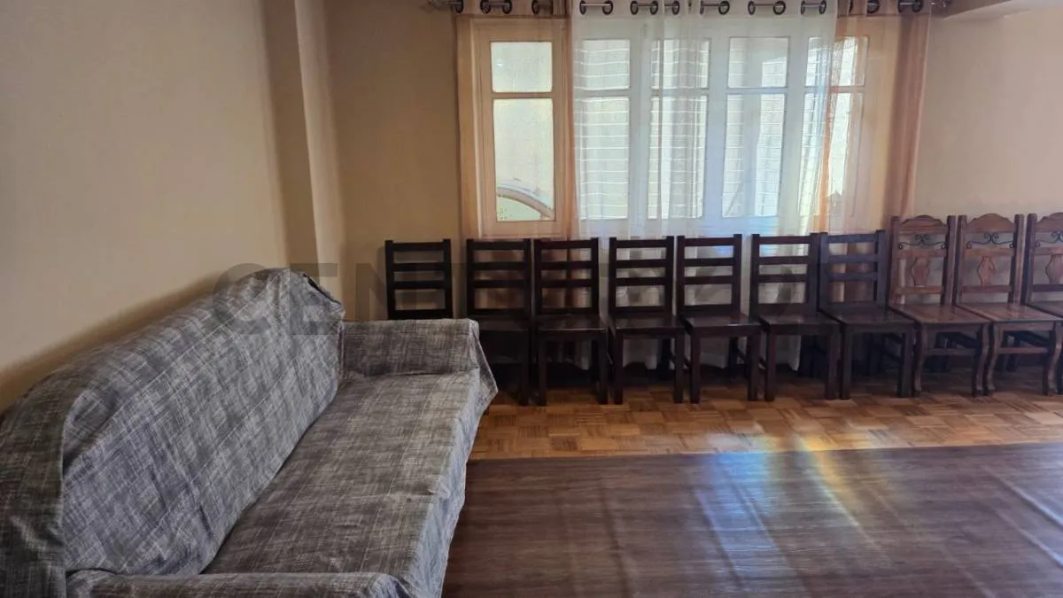 Foto 2 de En Venta casa céntrica