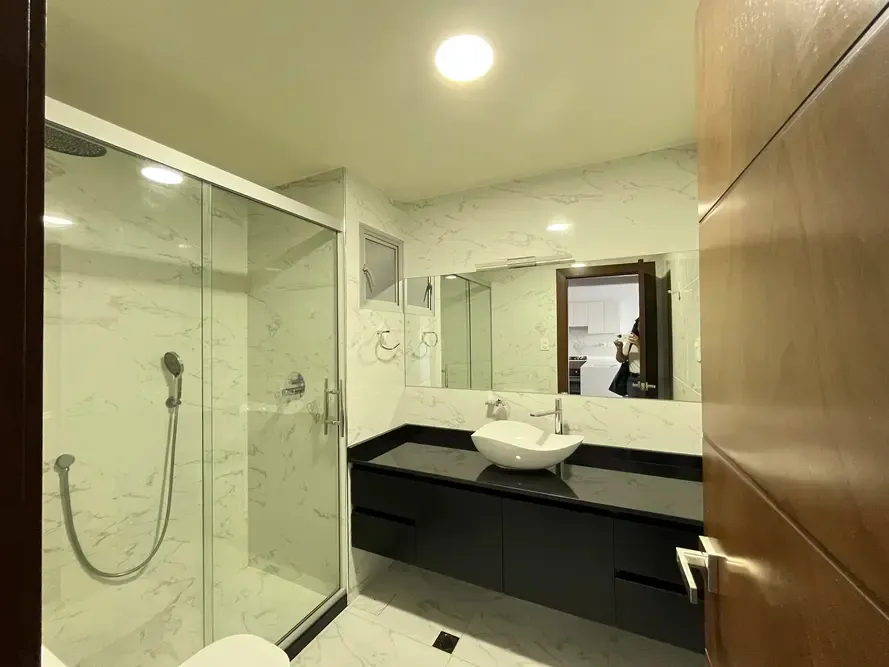 Foto 8 de En Alquiler: Moderno Departamento en Calacoto