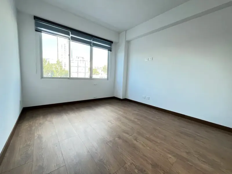 Foto 11 de En Alquiler: Moderno Departamento en Calacoto