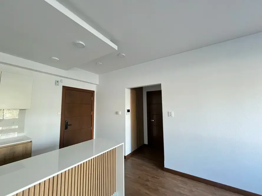Foto 3 de En Alquiler: Moderno Departamento en Calacoto