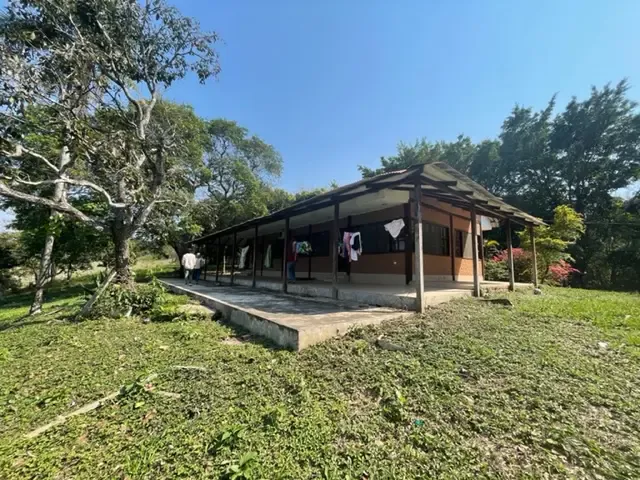 Foto 2 de Quinta en venta en Buena Vista 5300 m2 Diagonal Cabañas Curucusi