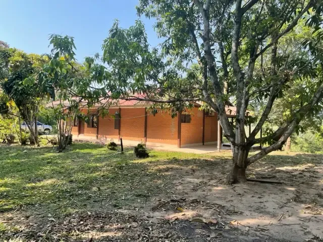 Foto 4 de Quinta en venta en Buena Vista 5300 m2 Diagonal Cabañas Curucusi