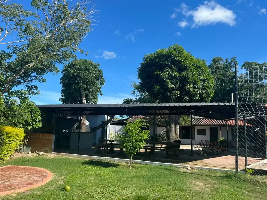 Foto 2 de Espectacular Casa Quinta en Venta en Portachuelo