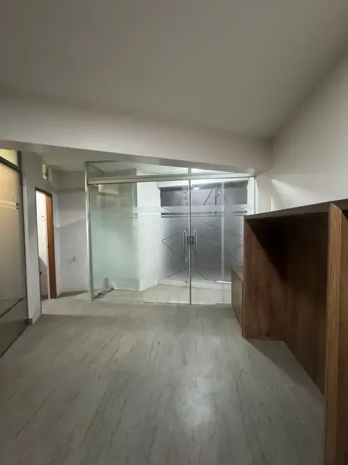 Foto 6 de Local comercial nuevo en alquiler de 29 m² en Miraflores, disponible desde agosto 2026