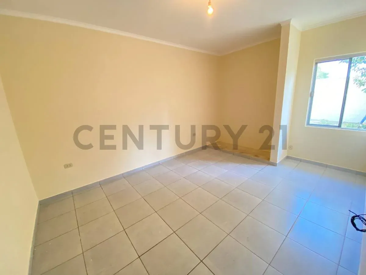 Foto 4 de Casa en Alquiler Zona Norte Dentro de Condominio