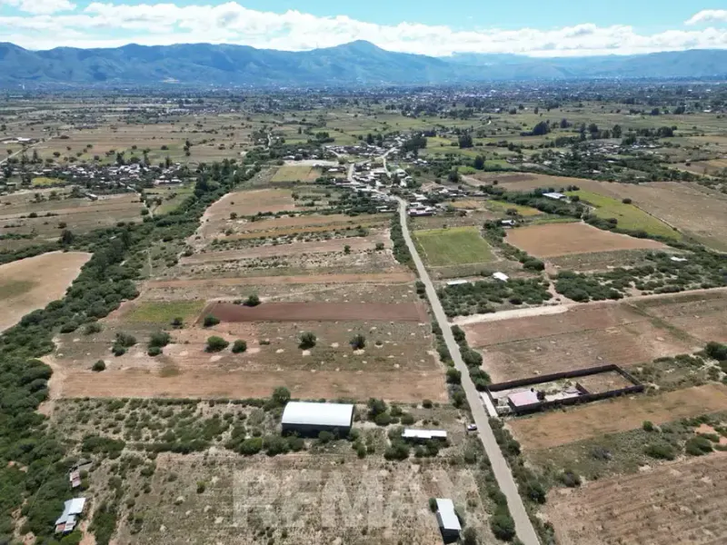Foto 15 de Galpón y Terreno Agrícola en Venta en Cliza
