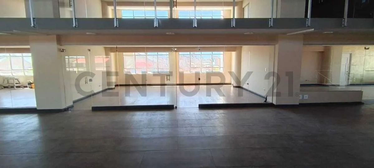 Foto 2 de Oficina Nueva a Estrenar #3 Piso 2 en Alquiler – Oscar Malls, El Alto