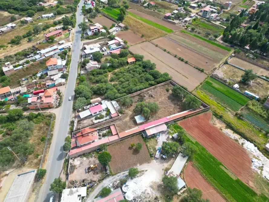 Foto 7 de Terreno en Venta - Av. Simon Bolivar, Suticollo (Frente al Estadio de Sipe Sipe)