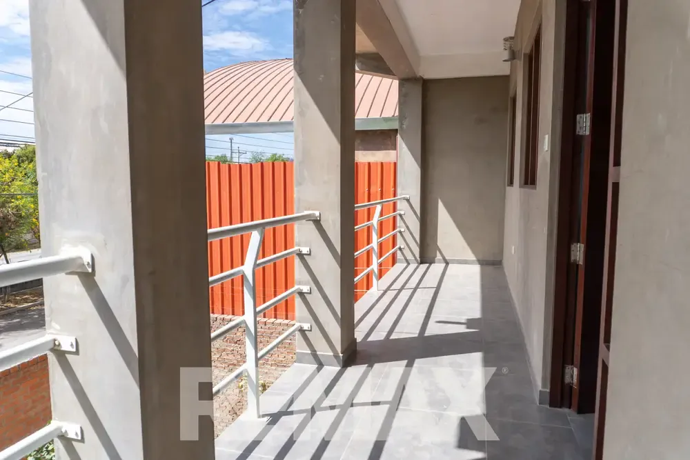 Foto 4 de Amplio Departamento de 3 Dormitorios en Alquiler