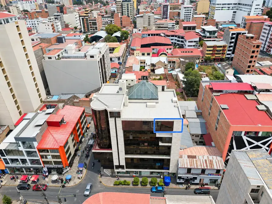 Foto 4 de Oficina en Venta en El Centro de Cochabamba