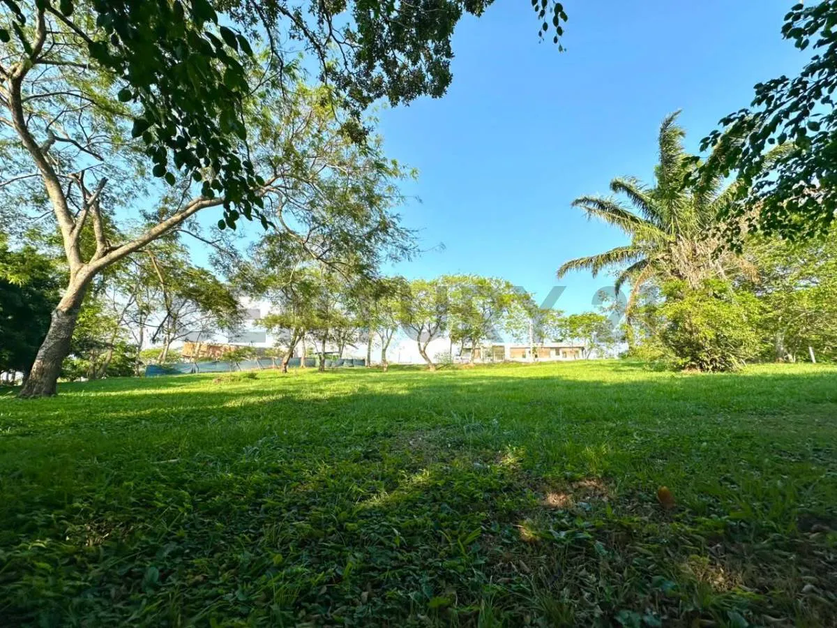 Foto 4 de Terreno Venta Urubo Golf - Modulo 4- Lote 58 - Mza 4 - con Accion