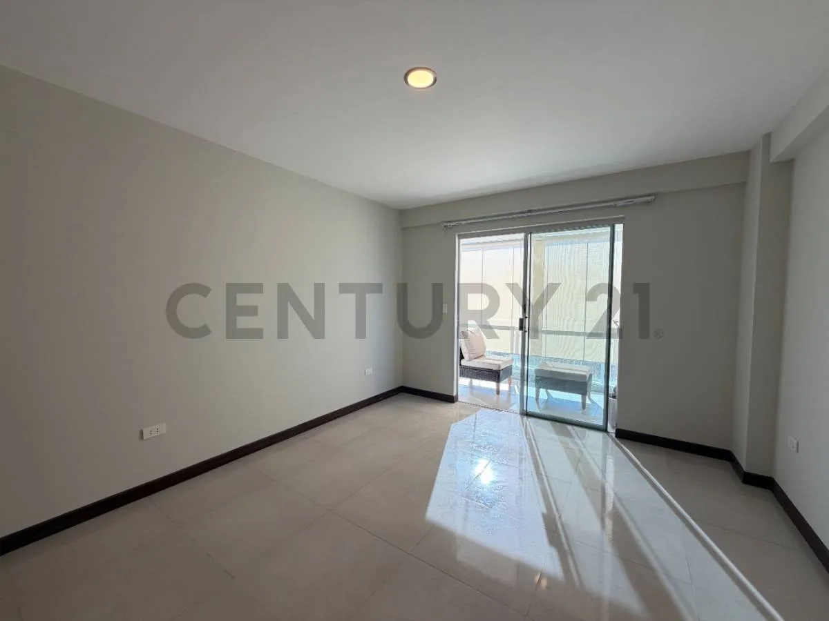 Foto 10 de Exclusivo Departamento de 2 Dormitorios en Alquiler - Miraflores, Tarija