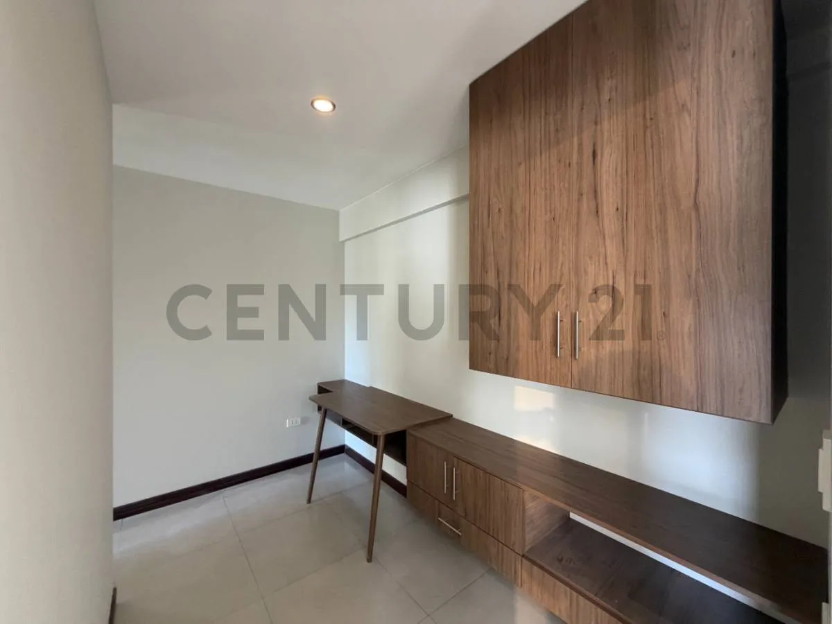 Foto 7 de Exclusivo Departamento de 2 Dormitorios en Alquiler - Miraflores, Tarija