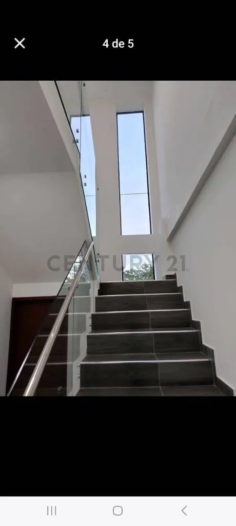 Foto 9 de En Venta Casa de Dos Plantas Atención INVERSORES!!