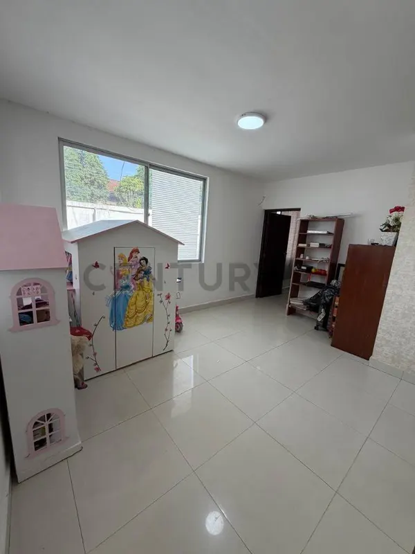 Foto 8 de Casa en ANTICRETICO para oficina Av. Mutualista C/ Naranja