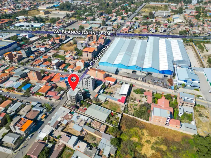 Foto 17 de Edificio Comercial Sobre Avenida en Venta Quillacollo