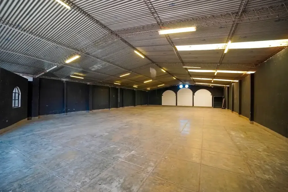 Foto 4 de Edificio Comercial Sobre Avenida en Venta Quillacollo