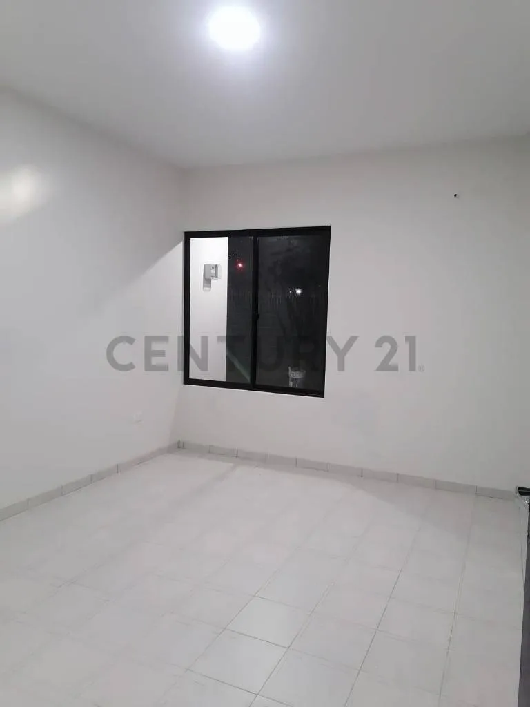 Foto 3 de Casa de 2 Dormitorios en Anticrético - Zona Norte