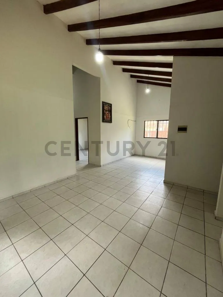 Foto 3 de Casa en Anticretico Zona Oeste Km 12 Urbanización Nueva Esperanza