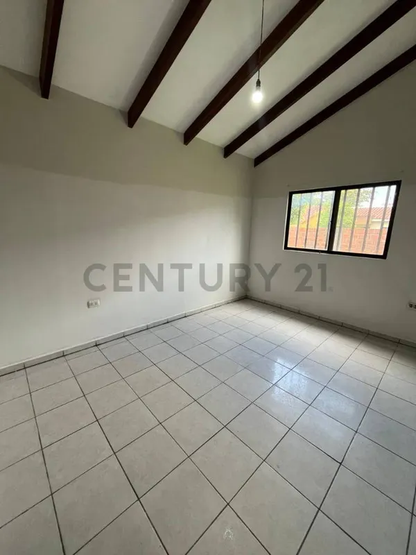 Foto 15 de Casa en Anticretico Zona Oeste Km 12 Urbanización Nueva Esperanza