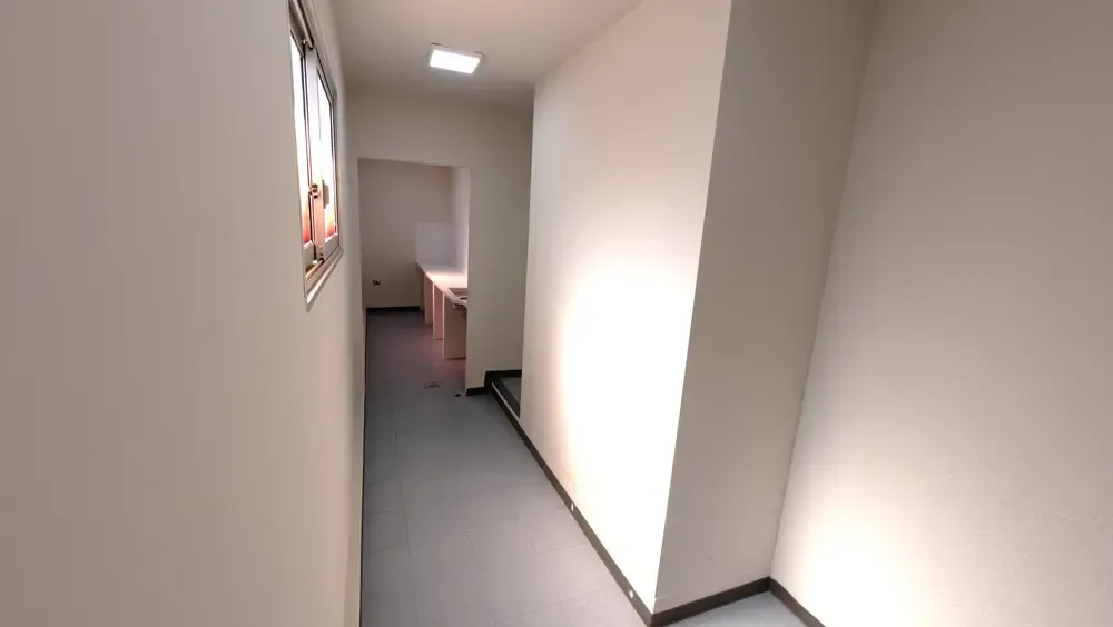 Foto 7 de Amplio Espacio Comercial de 80 M2 en Alquiler Sobre Av. Ramón Rivero