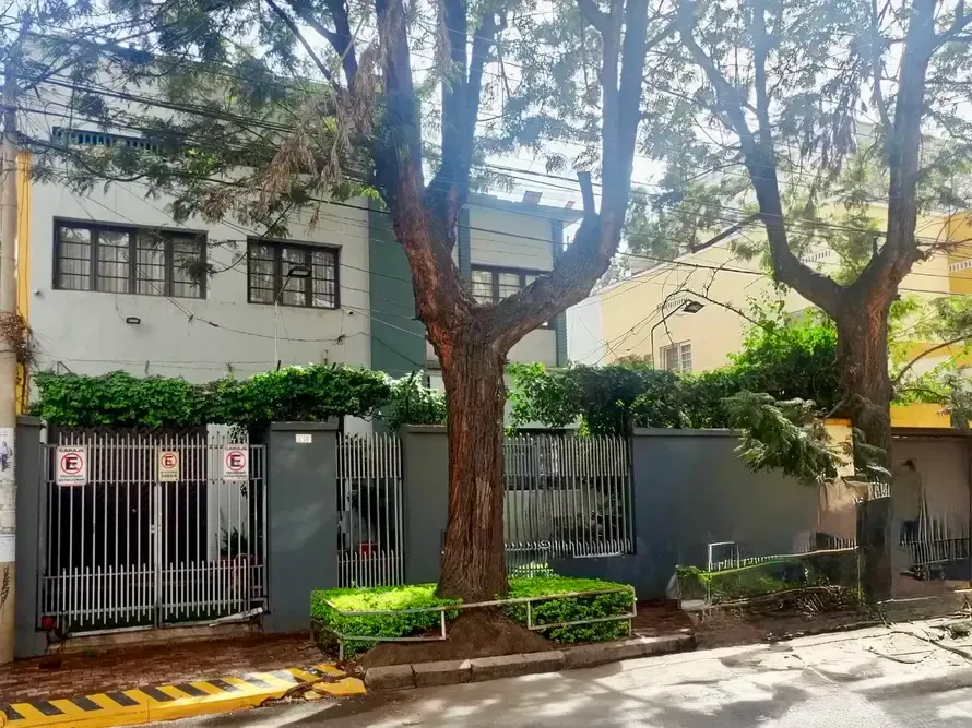 Foto 1 de 🏡 Propiedad en Venta con Alto Potencial Comercial e Inmobiliario