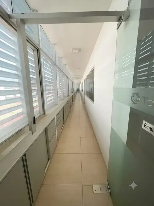 Foto 6 de Edificio en Venta Sobre Avenida!! - Zona Norte – Km 11 ½ - (Entrada principal a Cond. Sevilla)