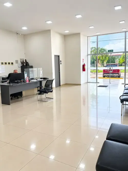 Foto 9 de Edificio en Venta Sobre Avenida!! - Zona Norte – Km 11 ½ - (Entrada principal a Cond. Sevilla)