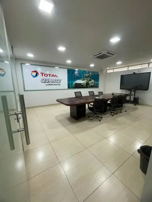Foto 5 de Edificio en Venta Sobre Avenida!! - Zona Norte – Km 11 ½ - (Entrada principal a Cond. Sevilla)