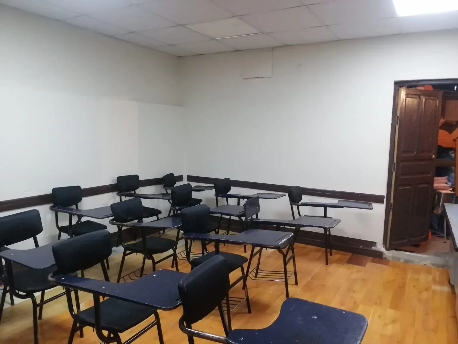 Foto 3 de Centro de Oficinas con Alto Potencial en La Ciudad de El Alto.