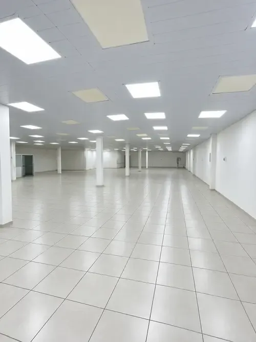 Foto 6 de Locales Comerciales en Alquiler | Av. Banzer Km 8½