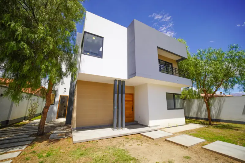 Foto 12 de ✨ *Hermosa Casa Minimalista en Venta – Elegancia, Amplitud y Privacidad* ✨