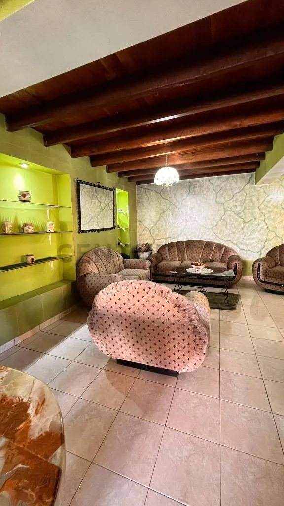 Foto 5 de Casa Amoblada Interior Céntrica en Alquiler