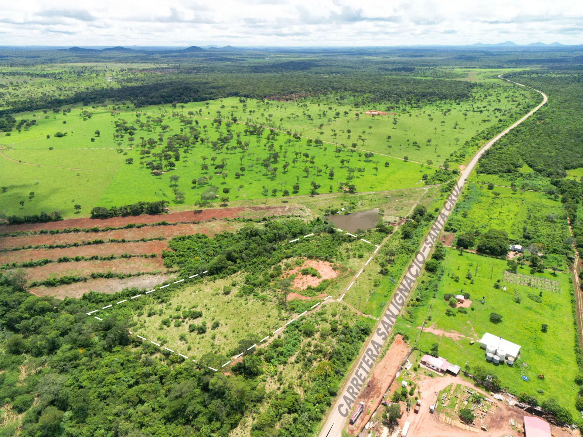 Foto 3 de Terreno Comercial Sobre Carretera a San Ignacio de Velasco