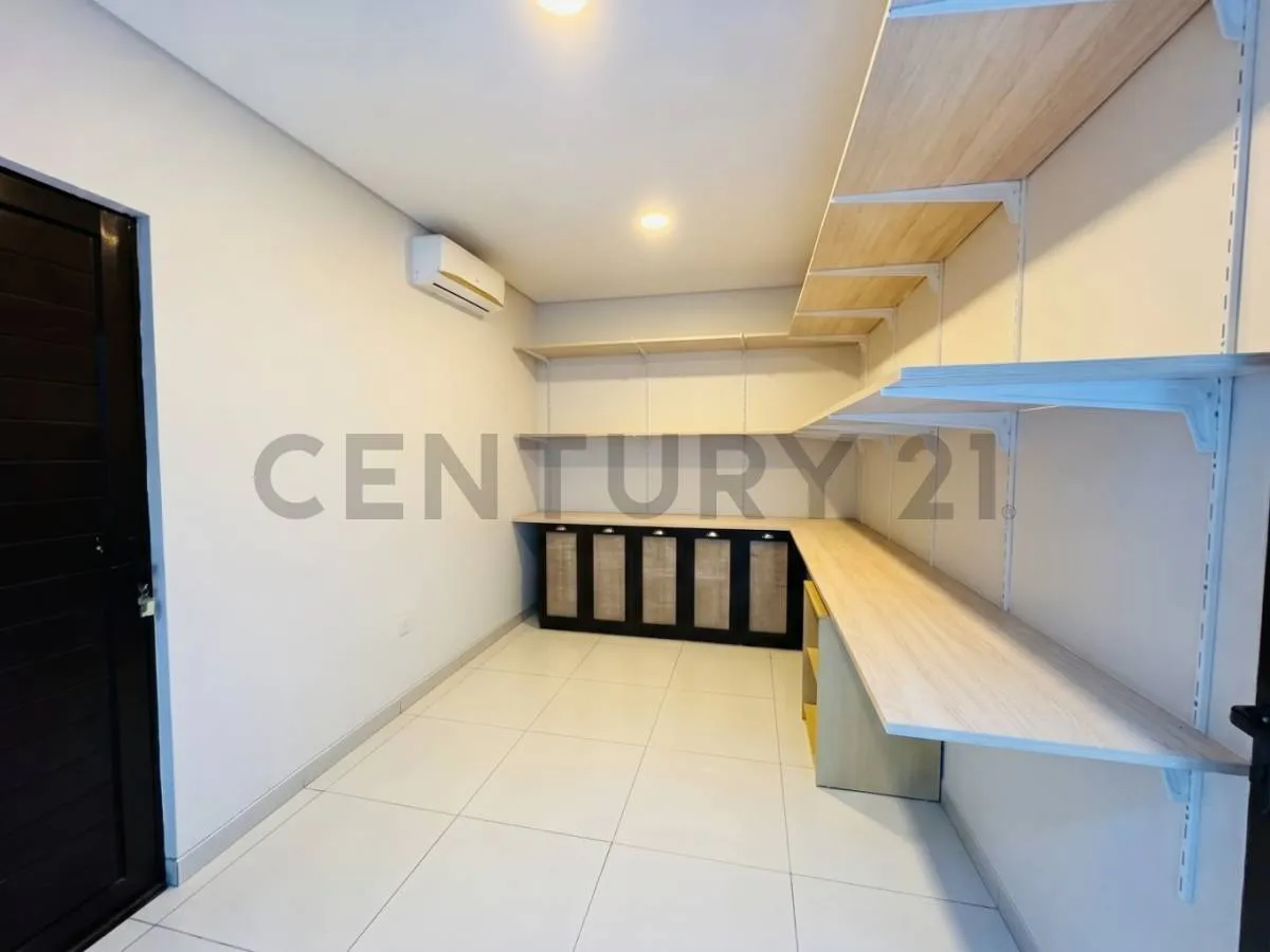 Foto 16 de Casa de Lujo en Venta Condominio Urubó Nord
