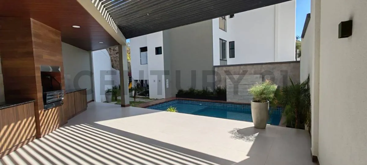 Foto 9 de Monoambiente Amoblado a Estrenar! En Alquiler, Condominio Altamira