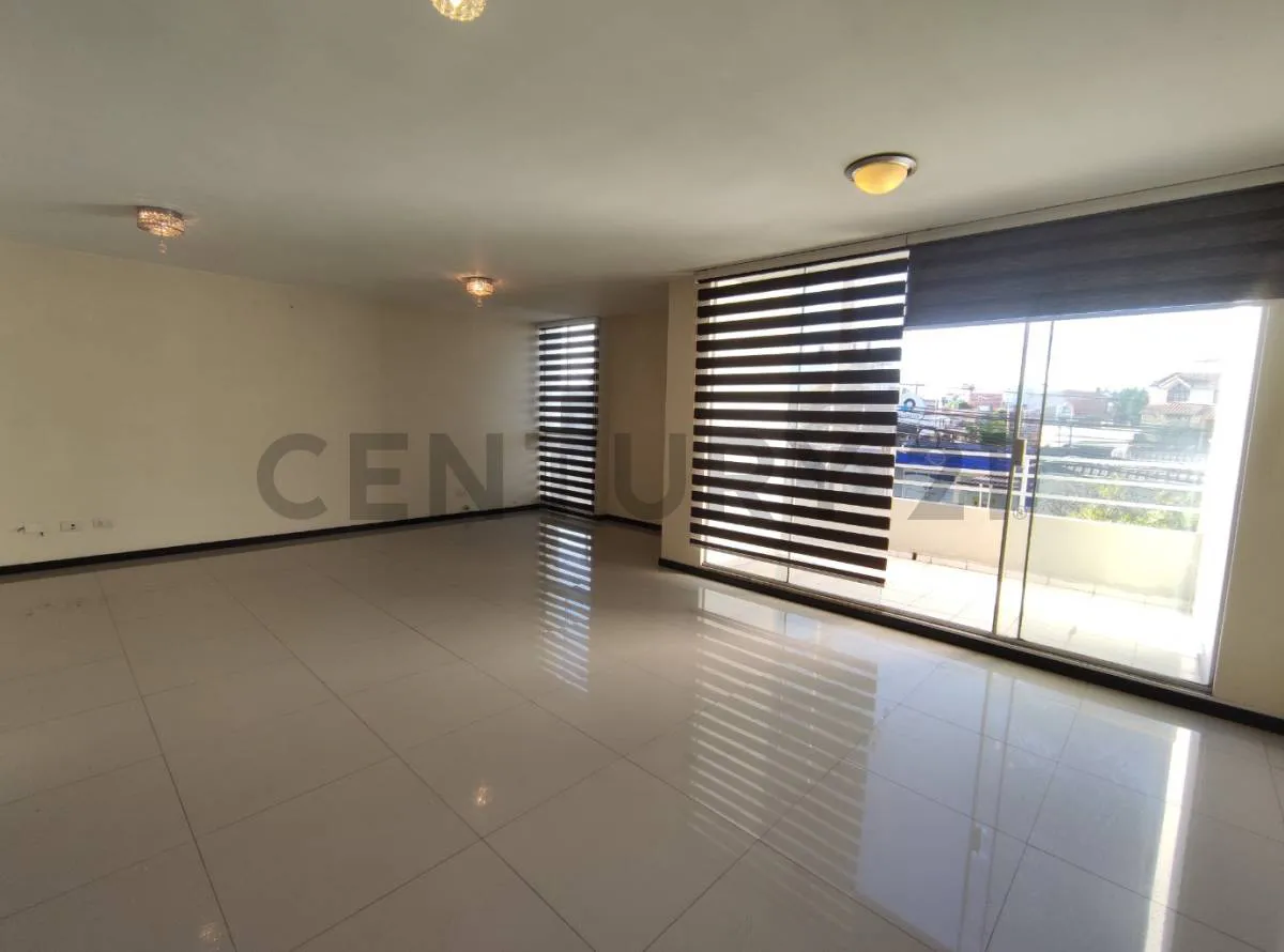 Foto 2 de Hermoso Departamento en Venta