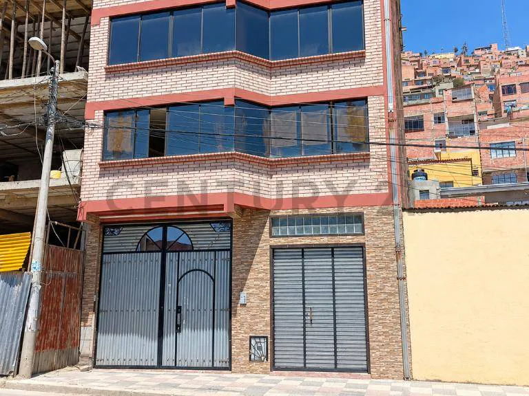 Foto 1 de Casa en Venta en Alto Tejar – Sobre La 2.ª Bascones Cerca al Cementerio General
