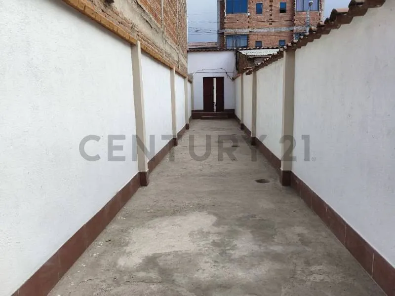 Foto 2 de Casa en Venta, Calle Mayta Kapac - Zona Poconas