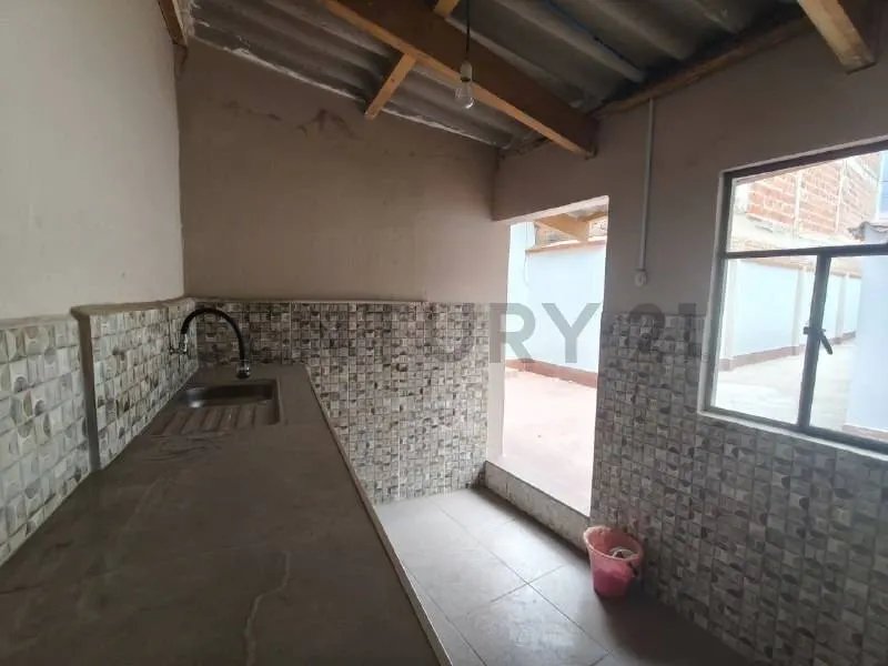 Foto 14 de Casa en Venta, Calle Mayta Kapac - Zona Poconas
