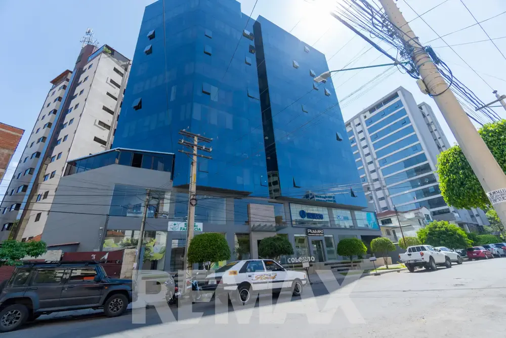 Foto 5 de Oficina en Venta en Torre Colombo Precio Bajo Avaluo