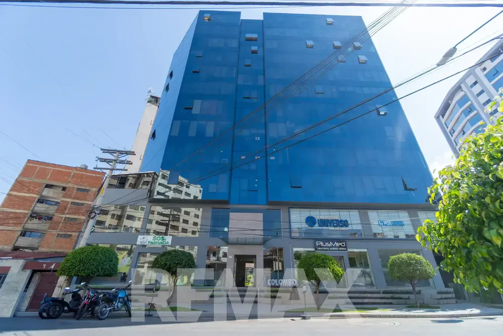 Foto 7 de Oficina en Venta en Torre Colombo Precio Bajo Avaluo