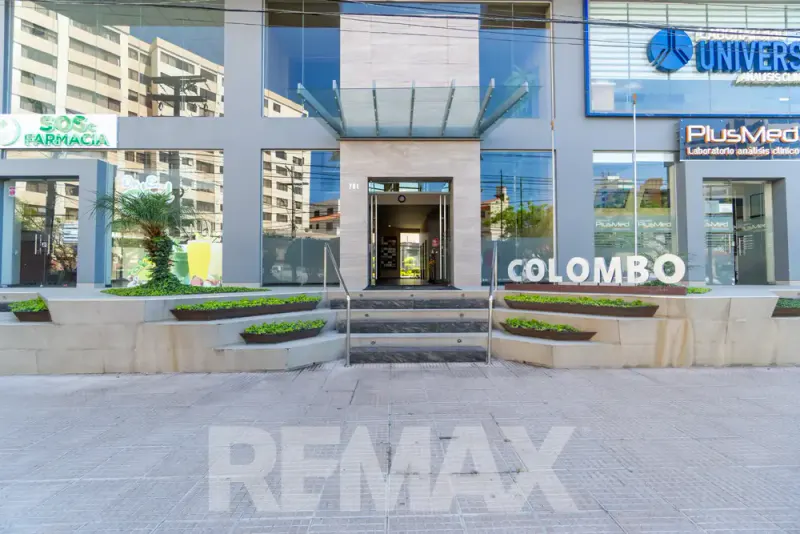 Foto 9 de Oficina en Venta en Torre Colombo Precio Bajo Avaluo