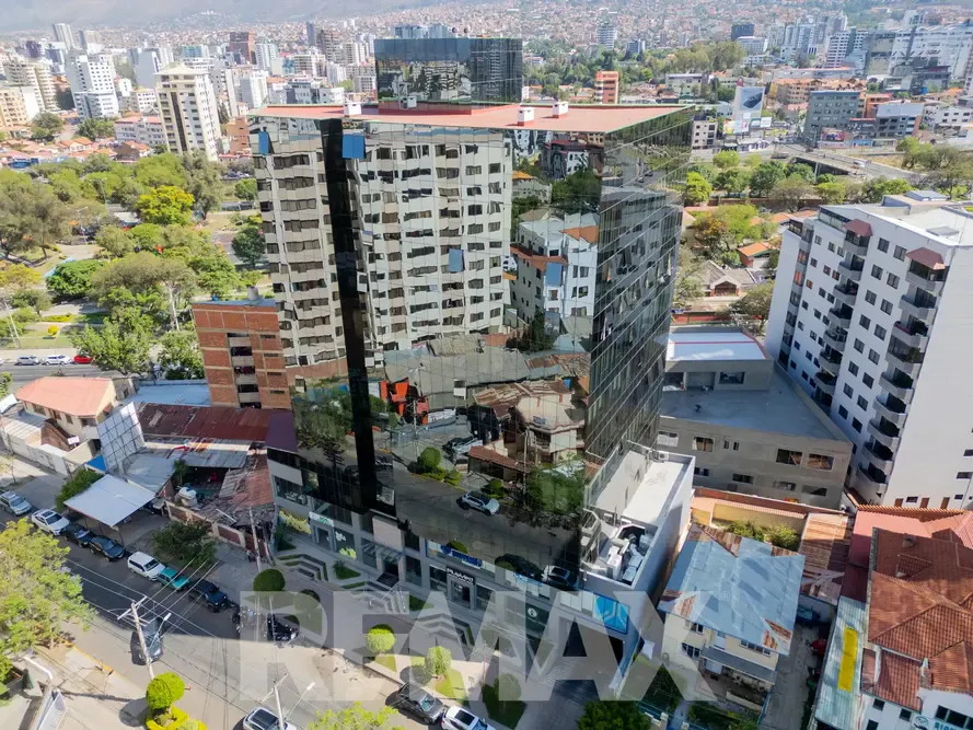 Foto 4 de Oficina en Venta en Torre Colombo Precio Bajo Avaluo