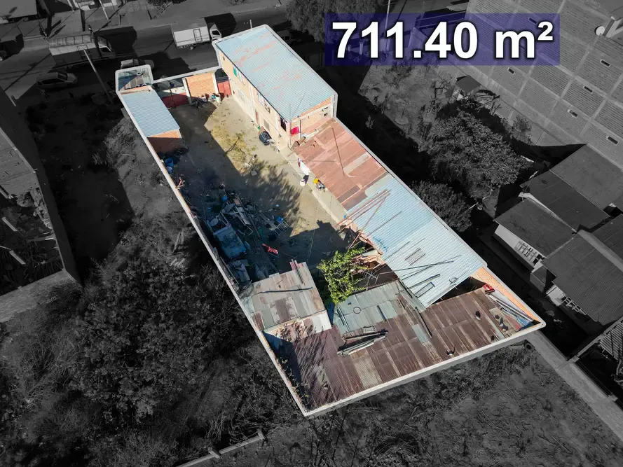 Foto 4 de Terreno Comercial en Venta Sobre Av. Principal