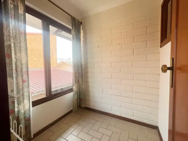 Foto 11 de Casa en alquiler Zona Av. Los Cusis