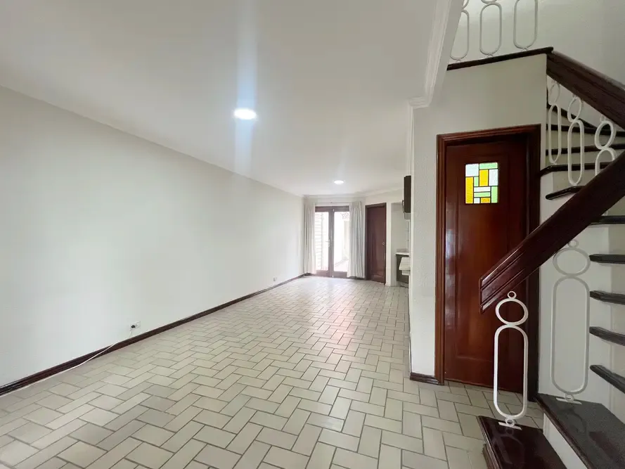 Foto 3 de Casa en alquiler Zona Av. Los Cusis